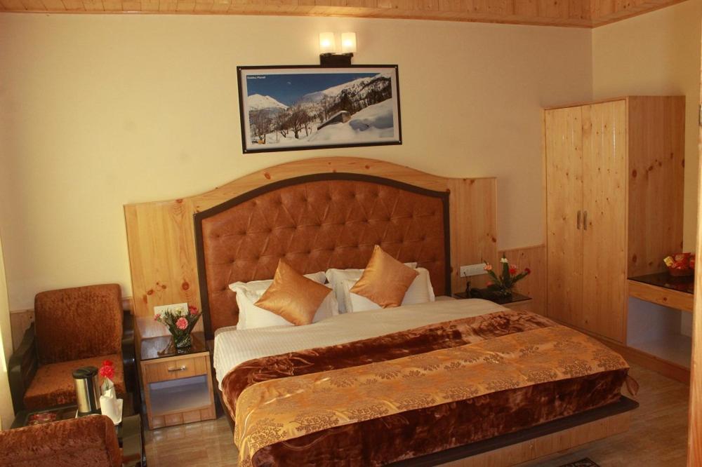 Hotel Bodh International Manāli Exterior foto